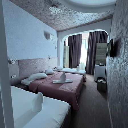 Hotel Minion Constanta Exterior photo