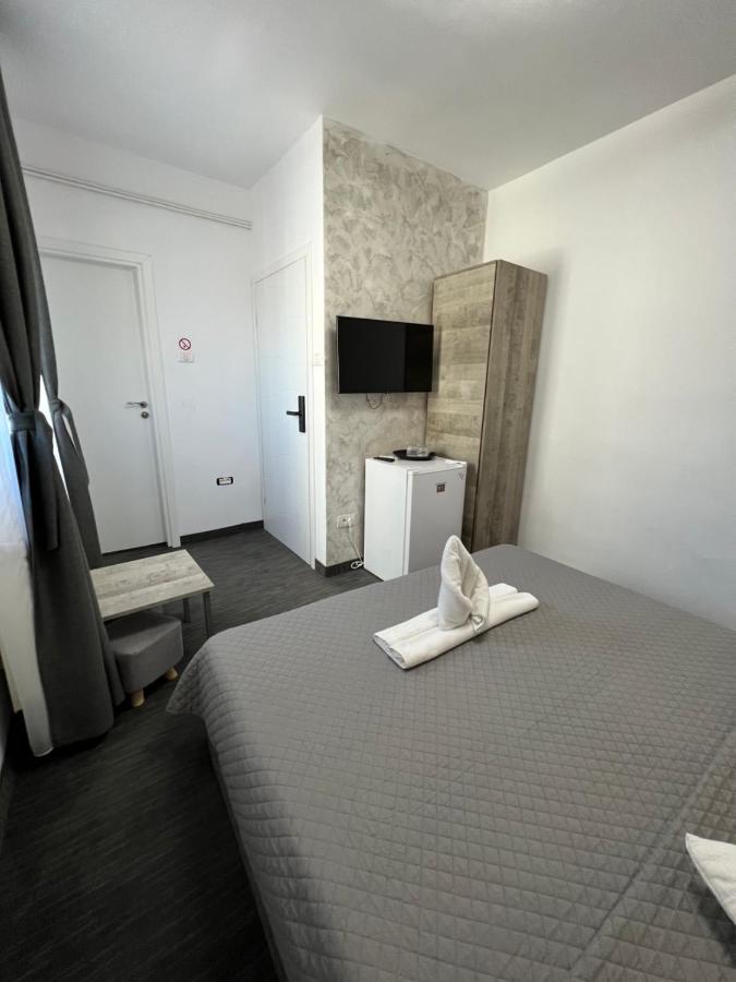Hotel Minion Constanta Exterior photo